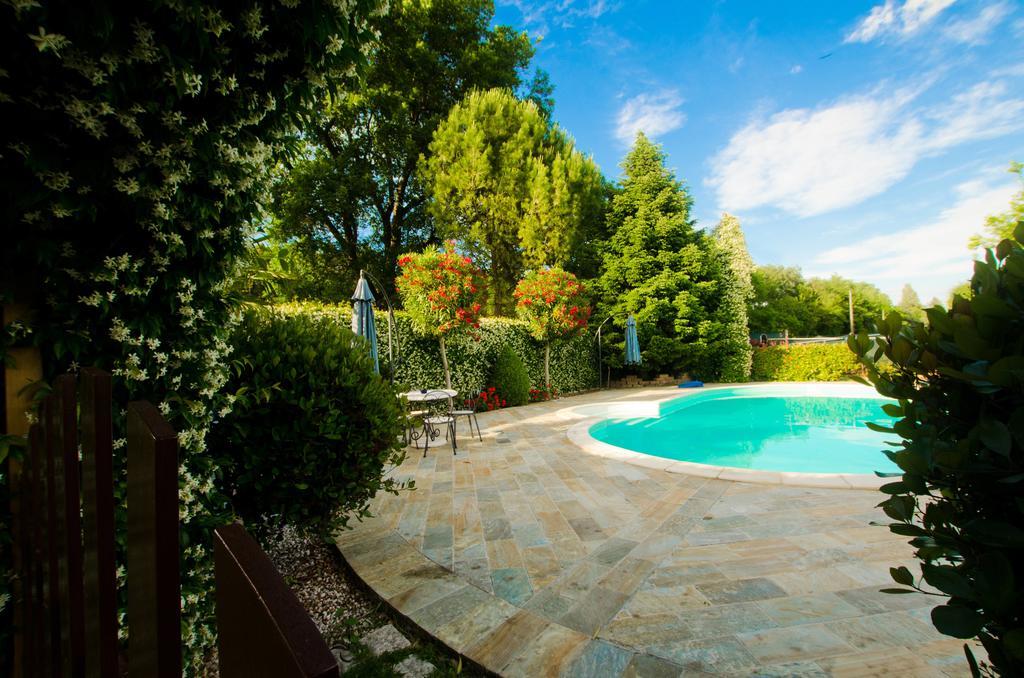 La Coccinella Bed & Breakfast Iesi Exterior photo